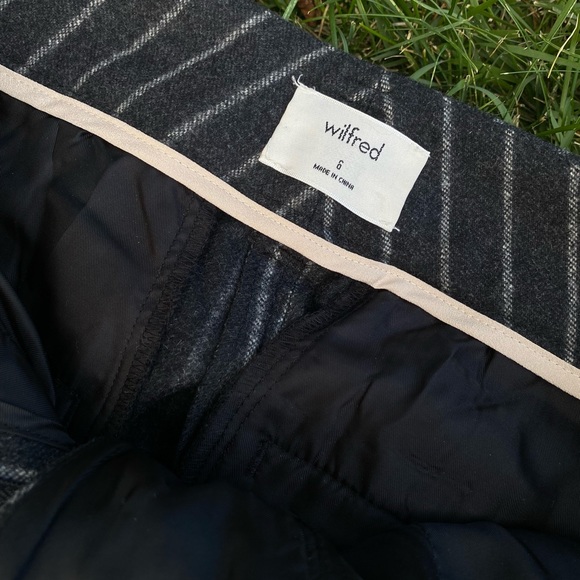 Wilfred Aritzia Wool Cropped Trouser Pant - Picture 4 of 4